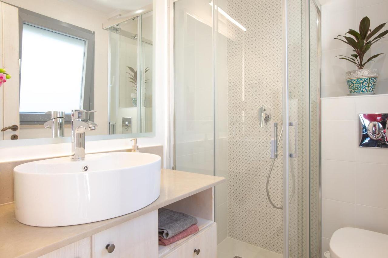 Seaview Stone Apartment In Ipsos Beach Exteriér fotografie